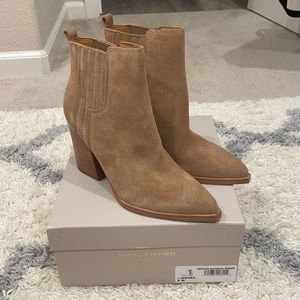 Marc Fisher Oshay booties sz 6
